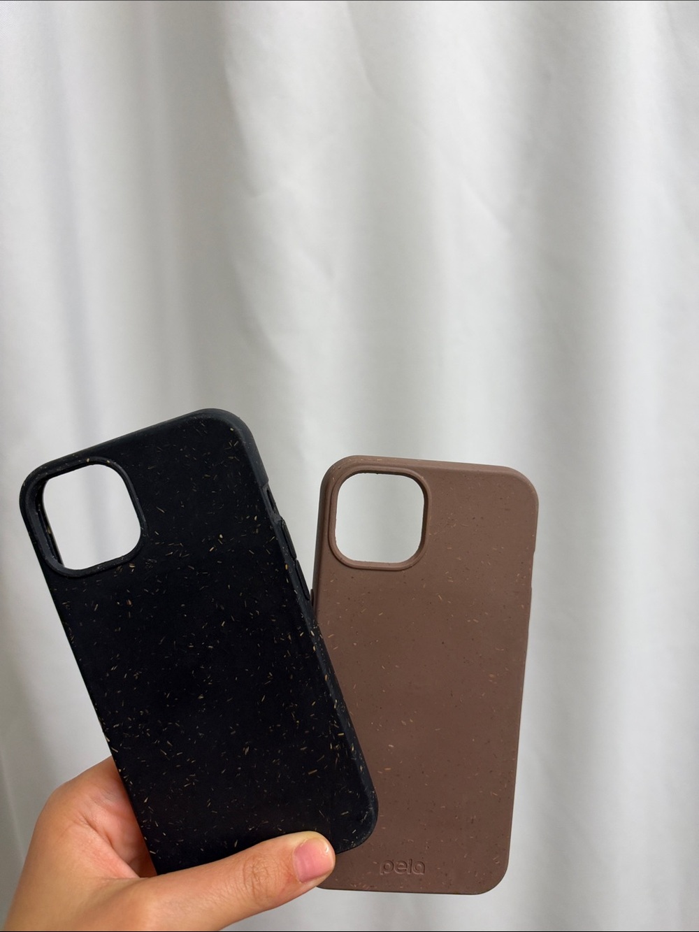 iPhone 13 Pela Case - Black & Brown